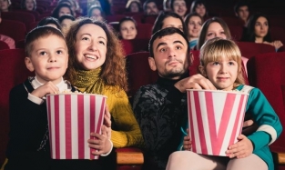 Омским мальчишкам, девчонкам а также их родителям бесплатно покажут фильмы 
