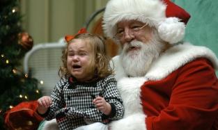 Итальянский епископ испортил детям Рождество 