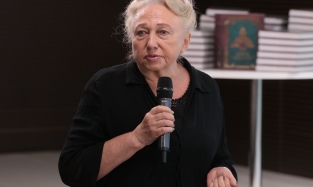 Директор типографии "Золотой тираж" рассказала, как печатать книги, когда бумага - предмет роскоши 