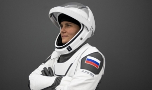 Илон Маск отправил россиянку в космос 