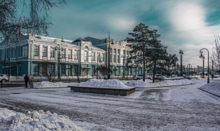 Омский музей Врубеля уже готов к Новому году