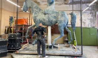 Скульптор Михаил Минин продолжает работу над конным памятником Бухгольцу