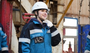Алина Загитова «забурилась»: в Татарстане знакомится с нефтянкой