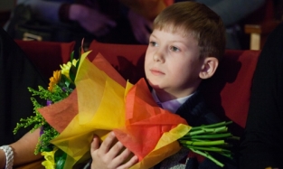 В Омске наградили участников фестиваля «Дитя Вселенной» 