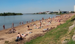 В Омске официально открыт пляжный сезон