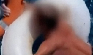 Не спи, моряк: мужчина на спасательном круге дрейфовал в море почти сутки