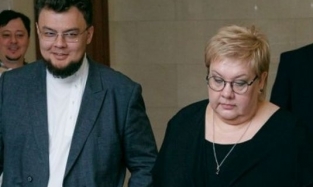 В Омской школе искусств, поддерживаемой экс-совладелицей завода Попова, сменилась власть