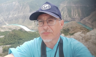 Замдиректора омской Пушкинки Алексей Сорокин отправился в вояж по стране