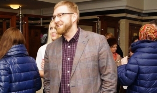 Экс-директор омского «12 канала» засветился на Санкт-Петербургском форуме объединенных культур