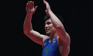 Омский Геракл Адлет Тюлюбаев выбыл из борьбы за золото чемпионата мира в Загребе