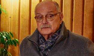 Никита Михалков: «В течение спектакля реакция в разных регионах разная»