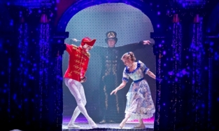  Омский "Щелкунчик" менее  доступен, чем эталонный балет в Большом театре