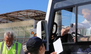 Теперь и там 50 руб.: в Омске еще на 10 маршрутках изменилась оплата