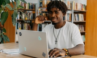 Студент ОмГТУ из Мозамбика победил во Всероссийском конкурсе 