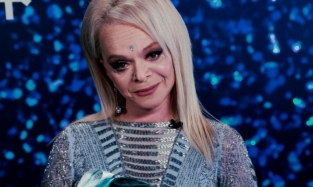 70-летней Ларисе Долиной отказали в проведении юбилея даже весной