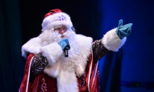 Большинство россиян согласны радоваться Деду Морозу 12 дней