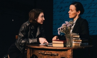 В Омском камерном театре встретятся Анна Ахматова и Марина Цветаева