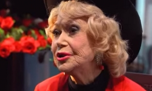 В Омске ждут Светлану Немоляеву и Игоря Костолевского