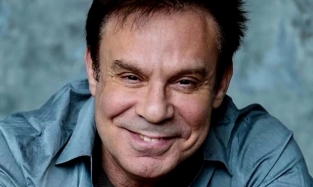 Звезду юмора госпитализировали после слухов о романе 