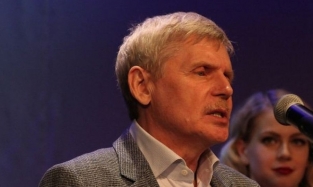 Все еще работает, несмотря на поданное заявление об уходе, худрук бывшего Лицейского театра Омска