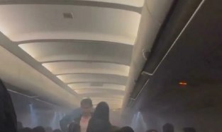 Пауэрбанки могут запретить использовать на борту самолетов