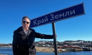 Зачекинился на краю Земли директор не постороннего Омску театра Вахтангова