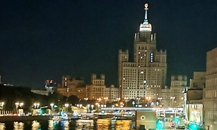 В Москве День города Омска и Омской области отпразднуют беляшами и устрицами