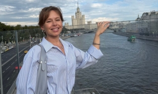 Экс-звезда Омского Камерного театра ушла в информационный детокс