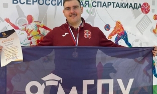Омский филолог стал чемпионом мира в Индии 