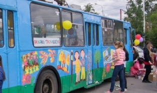 В Омске появятся расписные троллейбусы