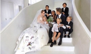 Новые фото и подробности свадьбы Анджелины Джоли и Брэда Питта
