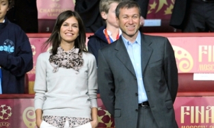 Роман Абрамович и Дарья Жукова официально муж и жена