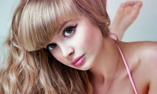 Родители русской Барби мечтают, чтобы она стала моделью Playboy