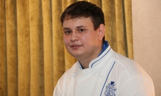В Омск с гастрономическими гастролями приехал «звездный» повар из Франции