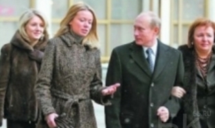 Путин сообщил, что его дочери вернулись в Россию 