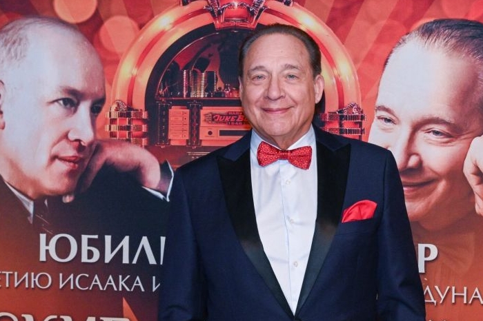 фото с сайта Омского музтеатр