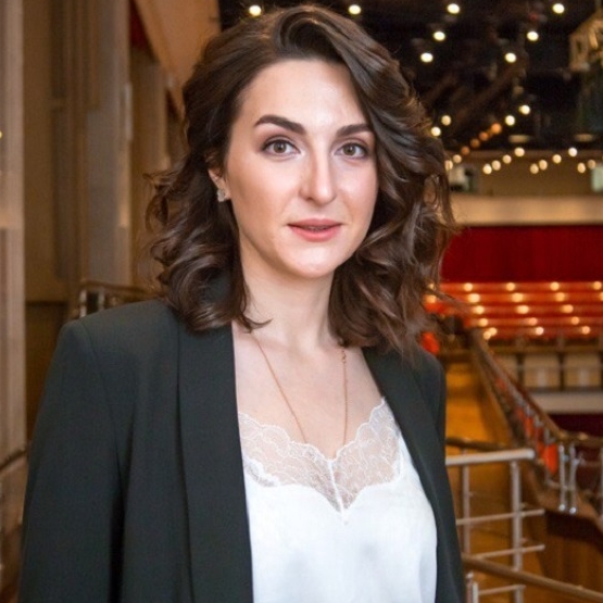 Племянница экс-сенатора от Омской области Андрея Голушко проявилась Вконтакте