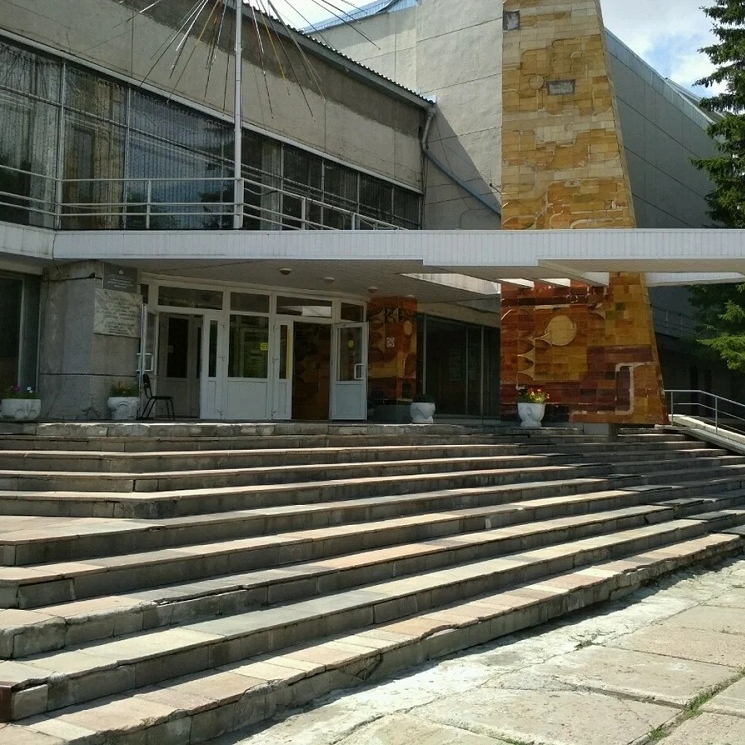 Омский Истархив напомнил про юбилей Городского Дворца пионеров (ФОТО)