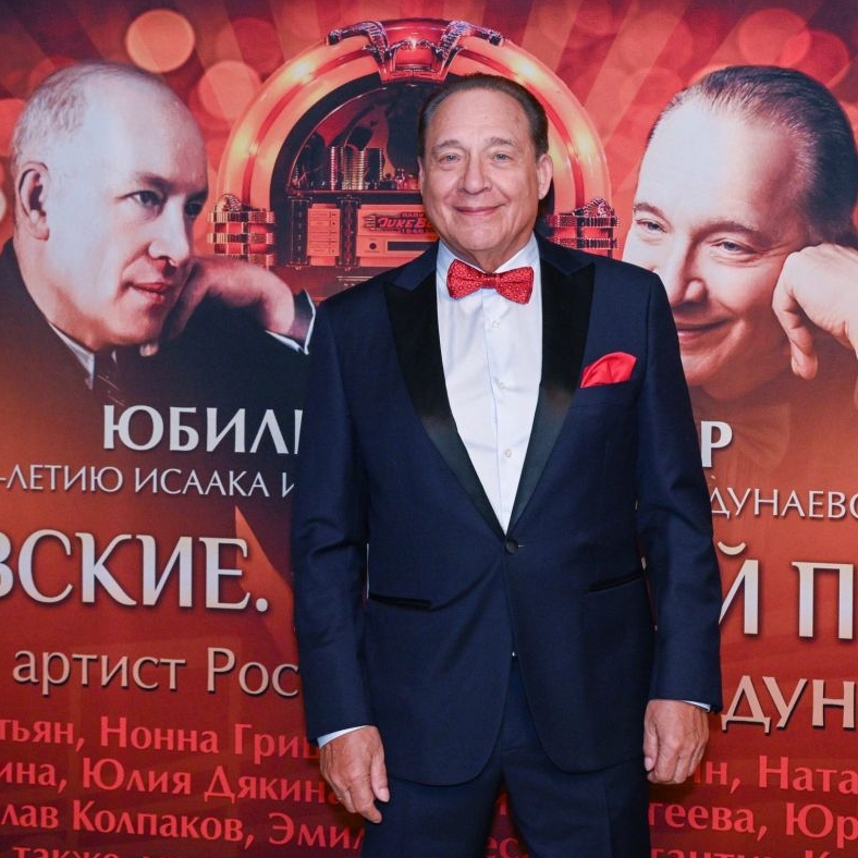 В Омске ждут 81-летнего мэтра отечественной легкой музыки Дунаевского